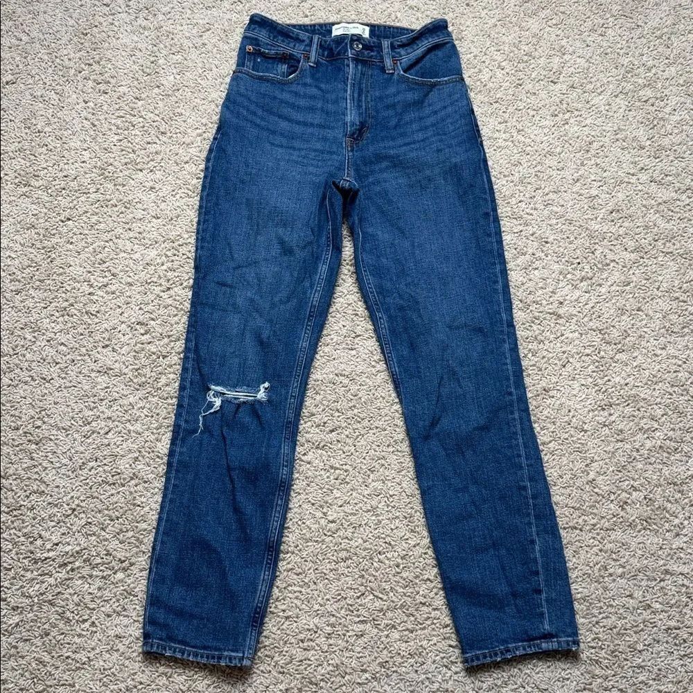 Abercrombie The Mom High Rise Jeans Size 25 Long Blue Distressed Curve Love